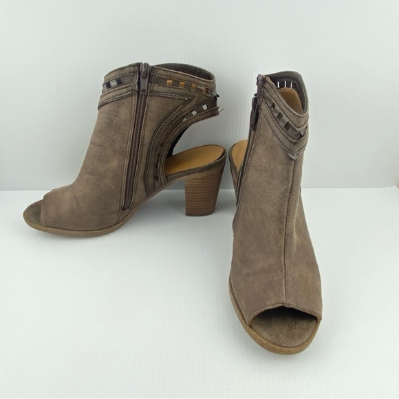 Maurices Shoes - Maurices Block Heeled Shoes Glenda Sz 8.5M Zipper Side